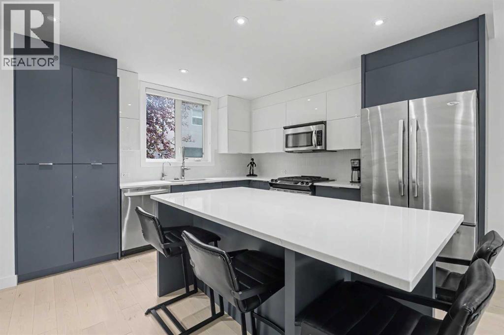 1713 34 Avenue SW - Image 6
