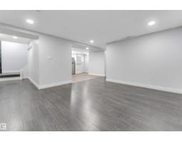7419 33 Av Nw, Edmonton, AB T6K1J5 Photo 32