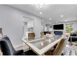 Recreation room - 7419 33 Av Nw, Edmonton, AB T6K1J5 Photo 11