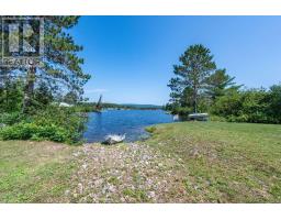 171 Mackey Creek Road, Head, Clara And Maria, ON K0J2B0 Photo 8