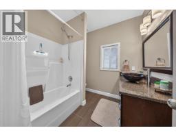 5075 Riverview Road, Fairmont Hot Springs, BC V0B1L1 Photo 21
