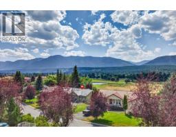 5075 Riverview Road, Fairmont Hot Springs, BC V0B1L1 Photo 46