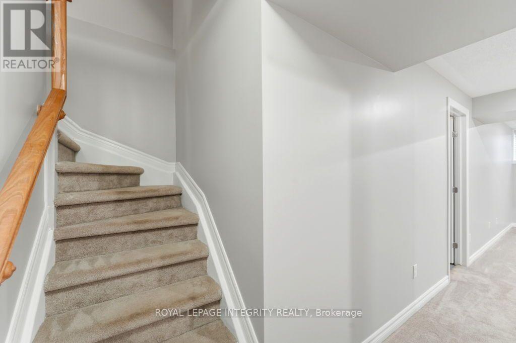 3 Bed, 3 Bath House for Sale in Ottawa – 209 TEWSLEY DRIVE, Ottawa – MLS# X13629816 - Image 33