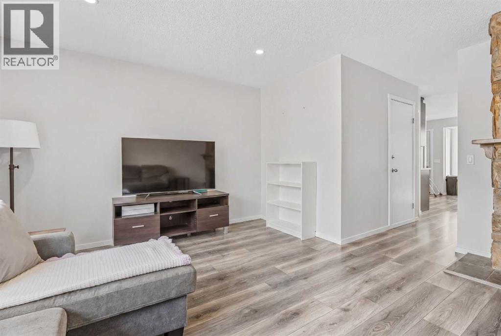 84 Falconridge Place NE, Falconridge, Calgary photo 5