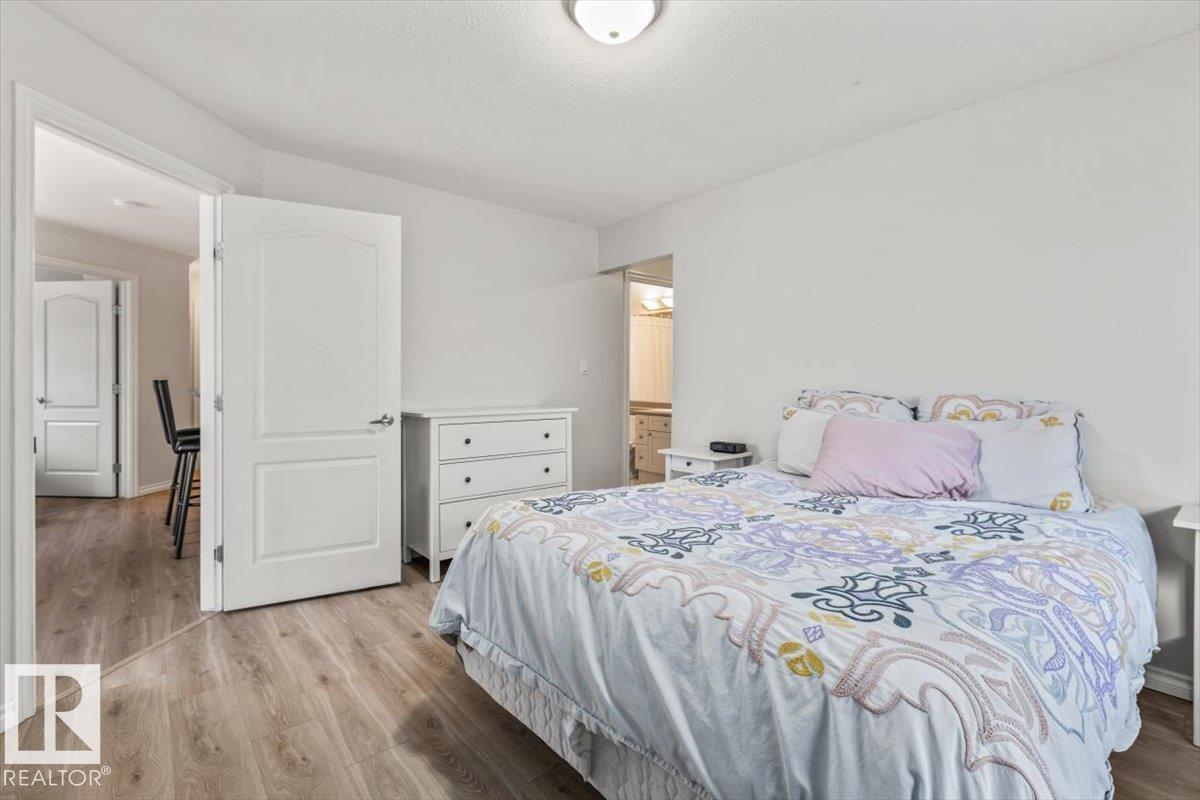 #206 9938 104 ST NW - 19