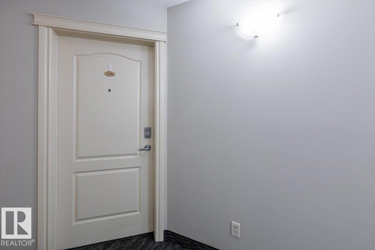 #206 9938 104 ST NW - 30