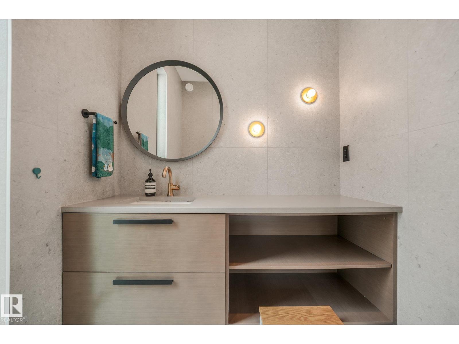 10925 UNIVERSITY AV NW - 21