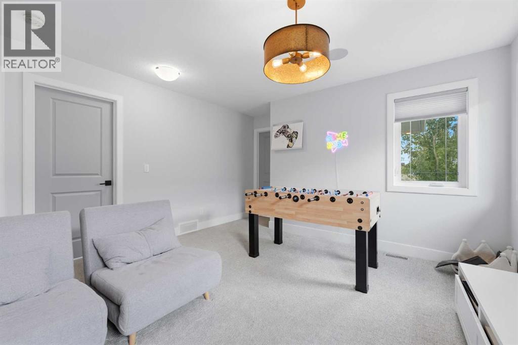 411 Rivercrest Boulevard, Cochrane