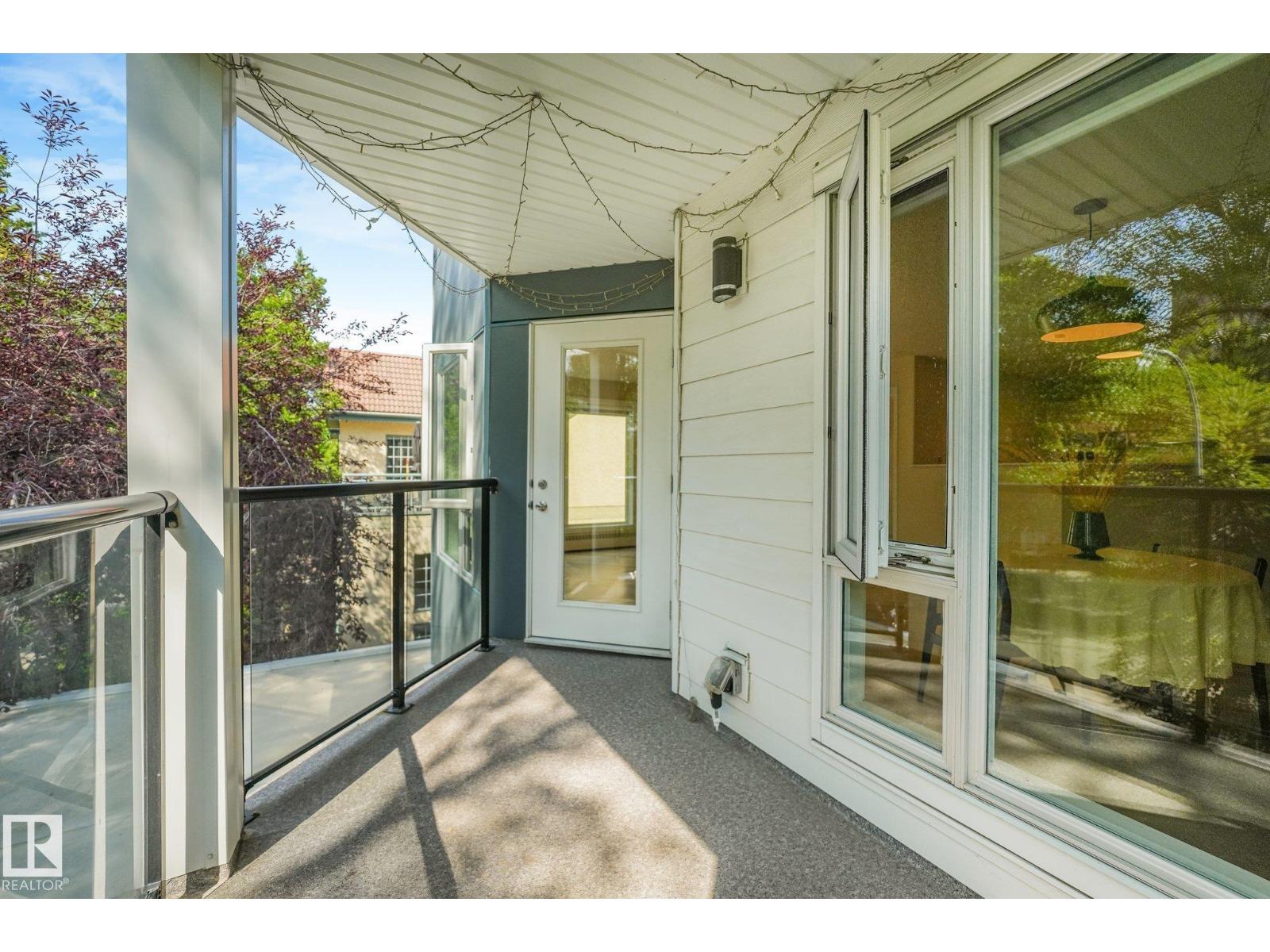 #206, 9905 112 ST NW - 12