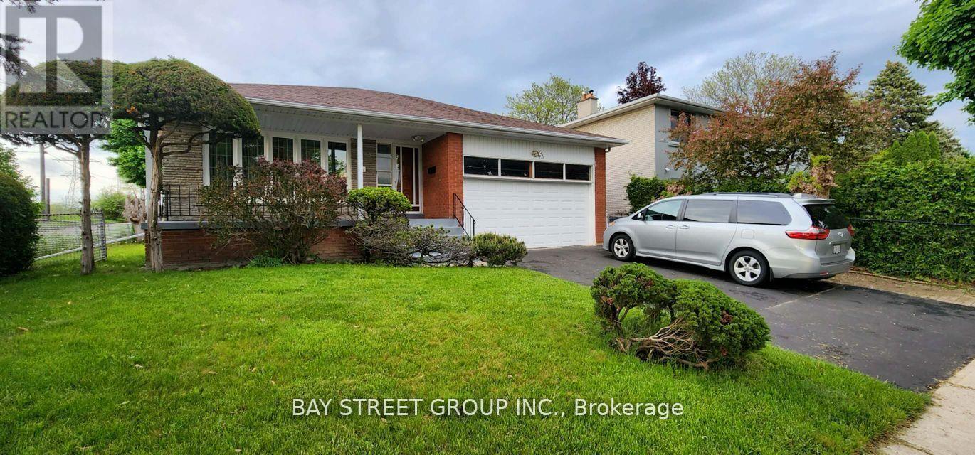Photo of 45 PINEWAY Boulevard