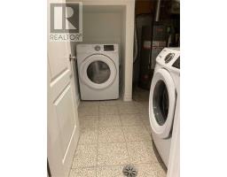 1449 Ithaca Court, Mississauga, ON L5J4L1 Photo 7