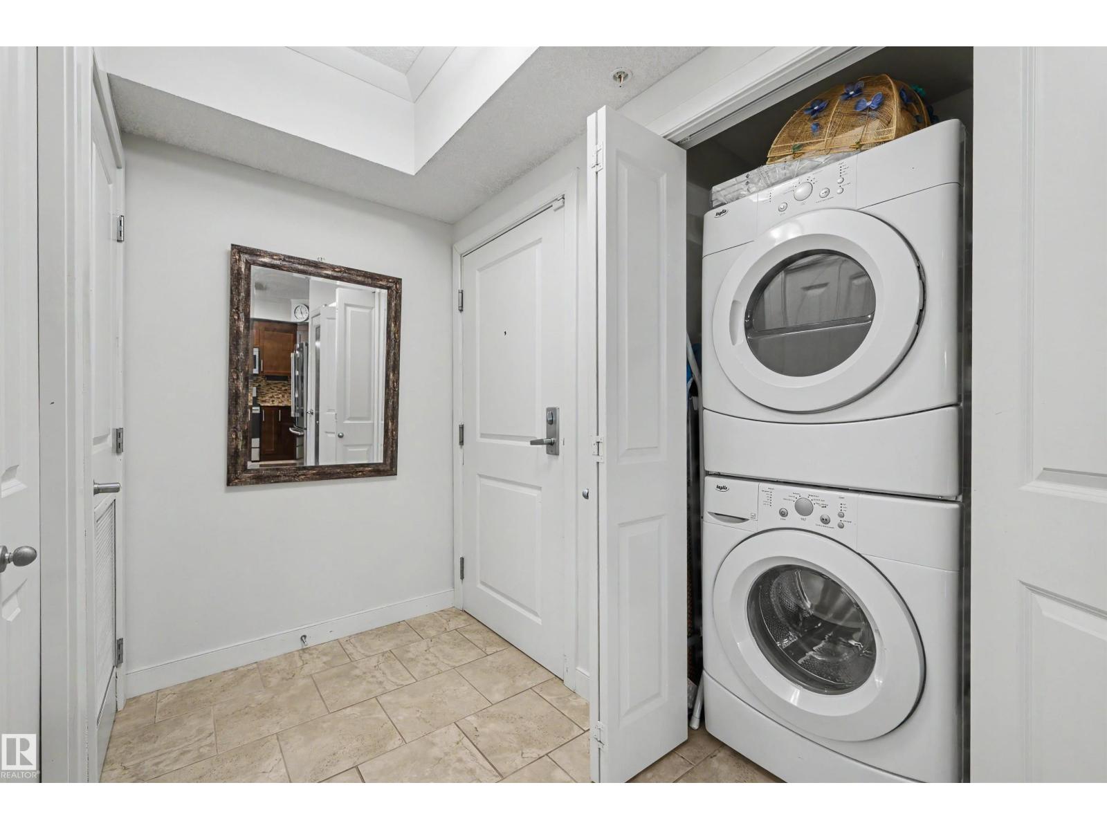 #304 100 Crystal LN - Image 32