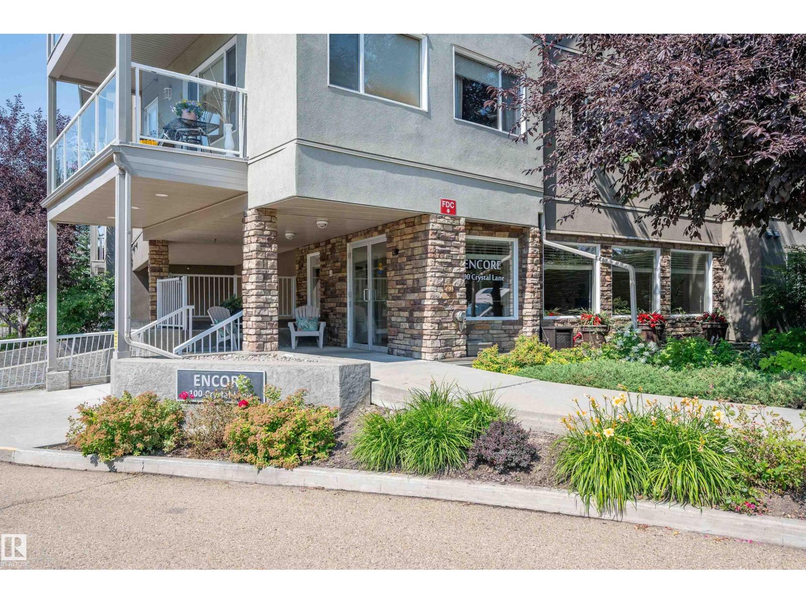 #304 100 Crystal LN, Durham Town Square, Sherwood Park photo 3