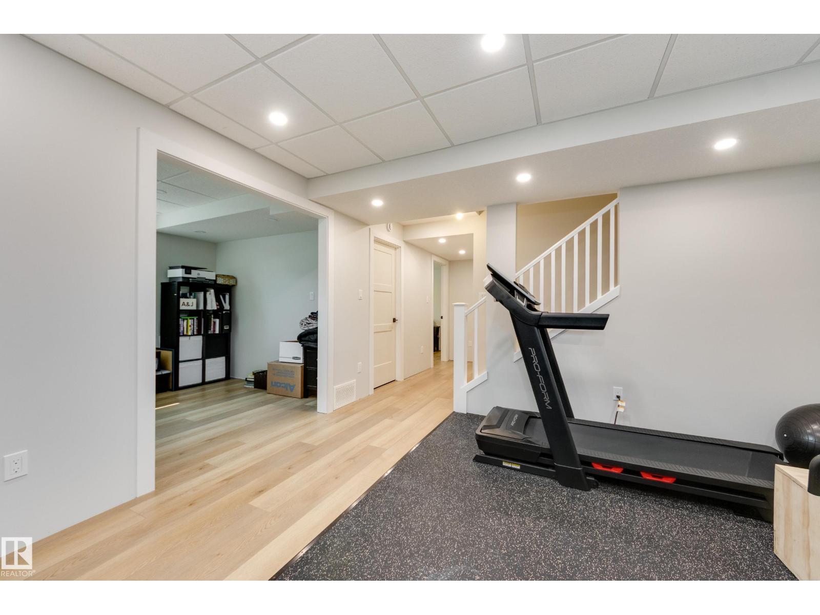 25 DALY Place - Photo 36