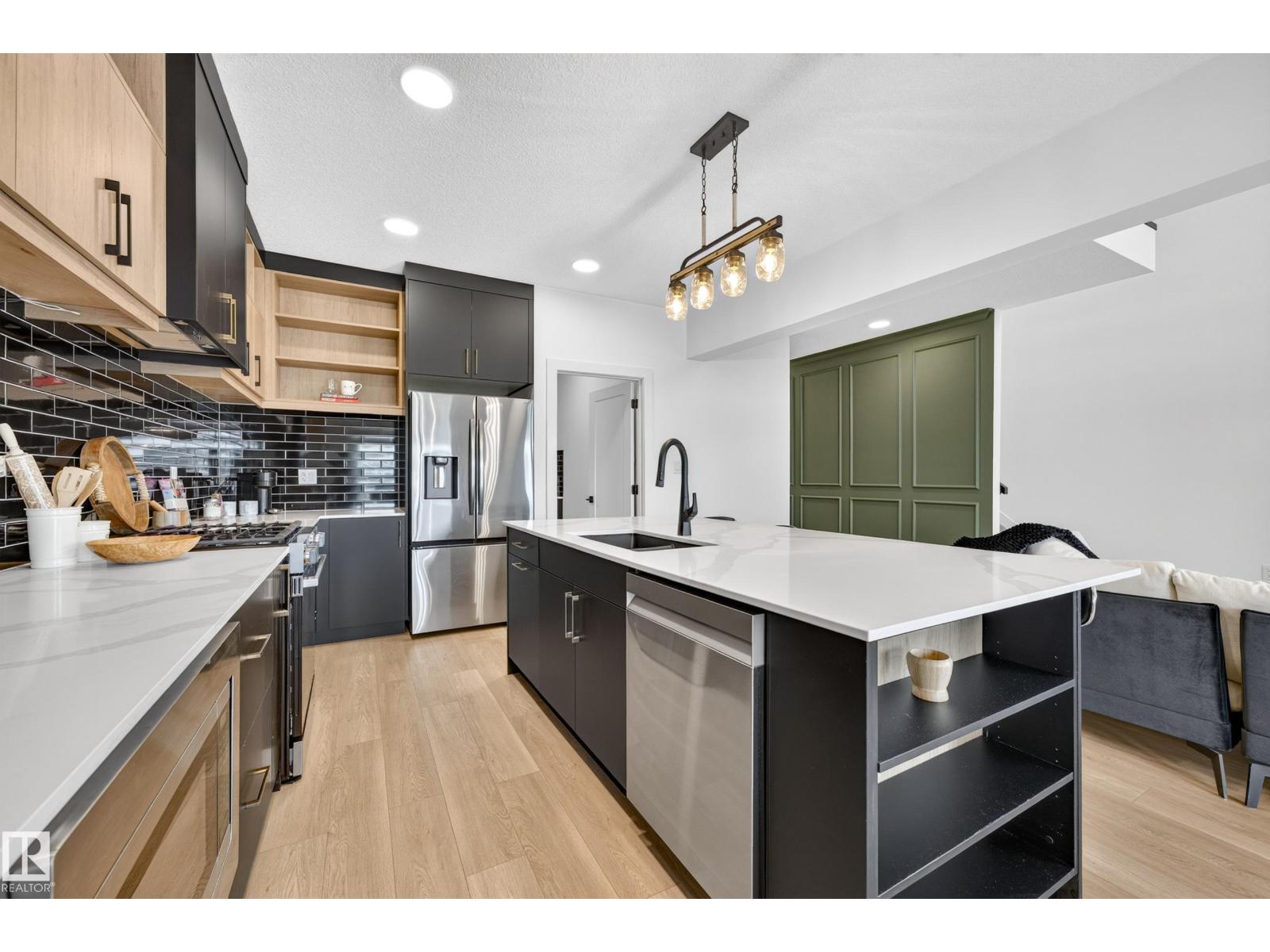 34 ELDRIDGE PT - Image 16