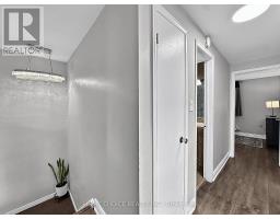 38 Robbinstone Drive, Toronto, ON M1B2E6 Photo 17
