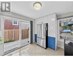 38 Robbinstone Drive, Toronto, ON M1B2E6 Photo 15