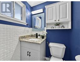 38 Robbinstone Drive, Toronto, ON M1B2E6 Photo 16