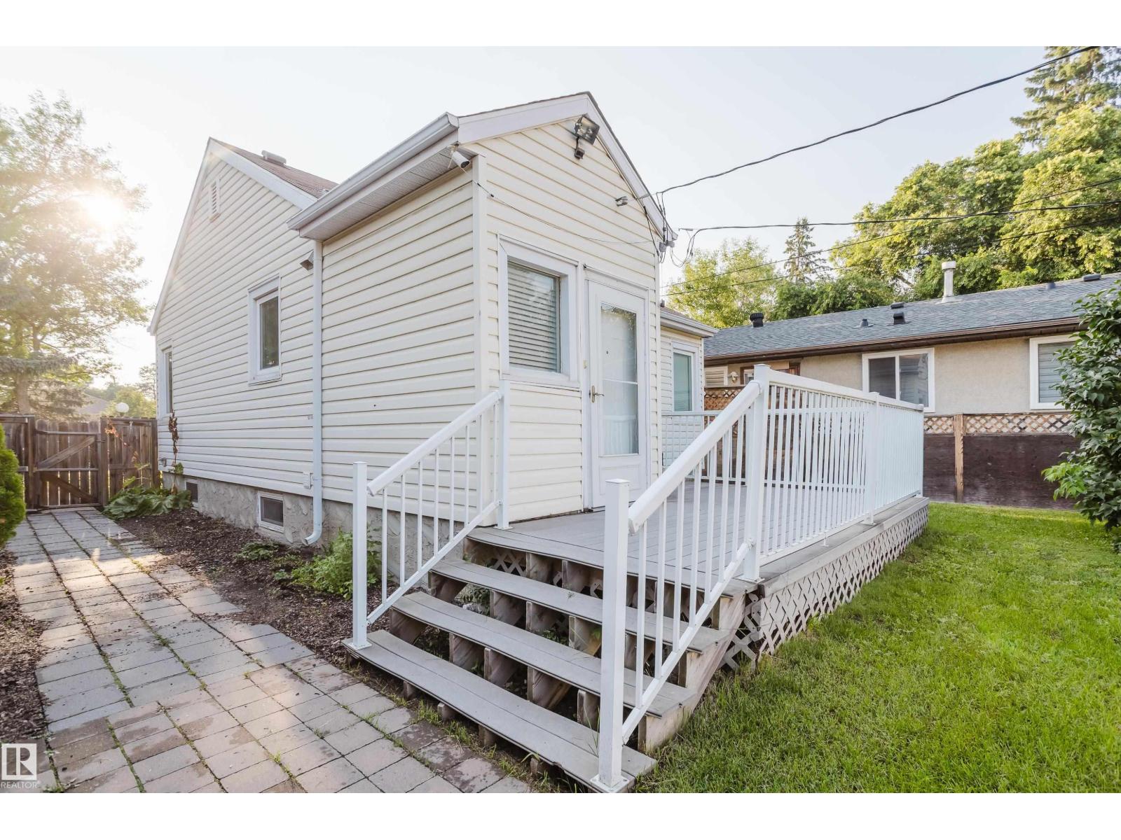 12431 81 Street NW - Photo 14