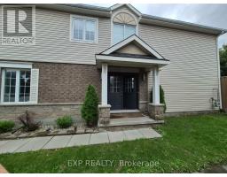 2 MAPLE PARK PRIVATE — photo 3
