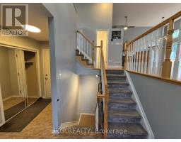 2 MAPLE PARK PRIVATE — photo 4
