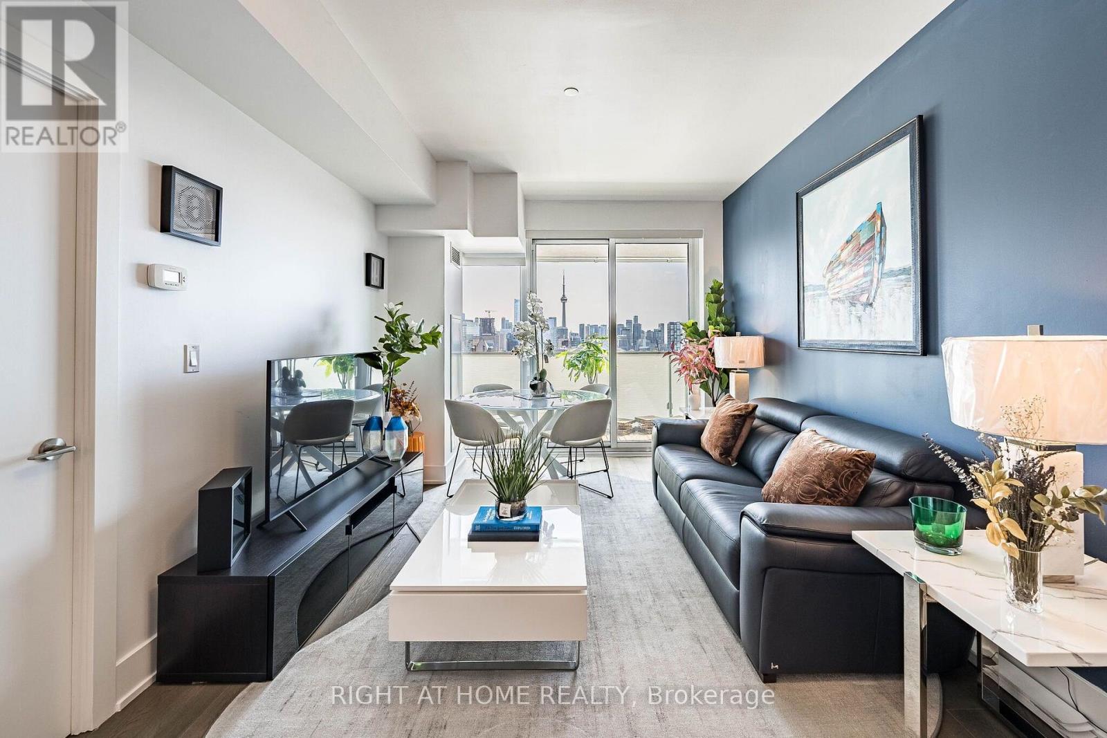 #1604 200 BLOOR STREET W - 17