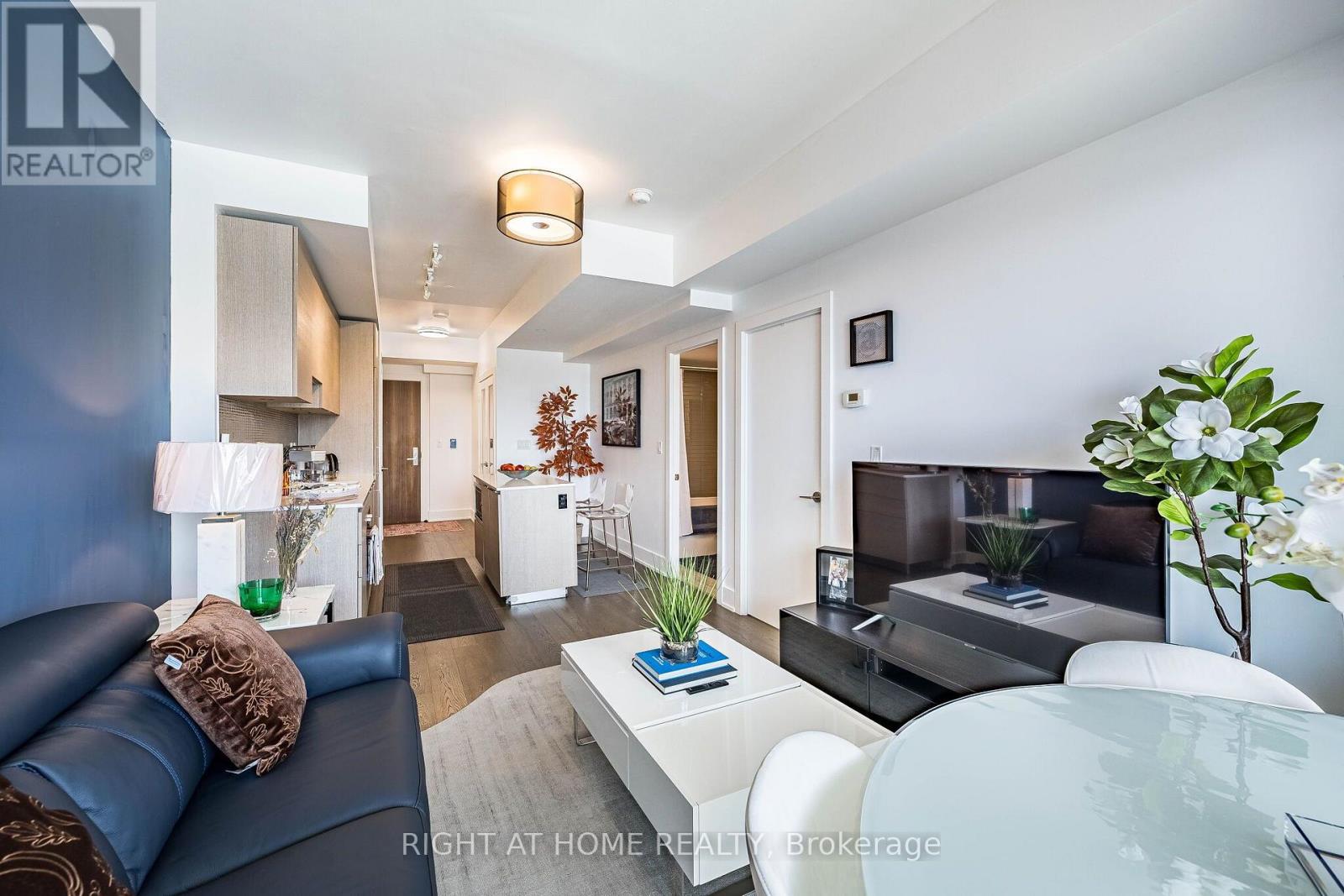 #1604 200 BLOOR STREET W - Image 20
