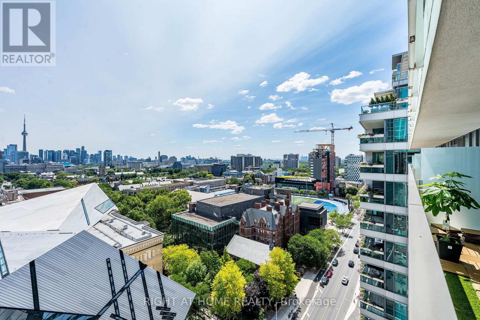 #1604 200 BLOOR STREET W - 35