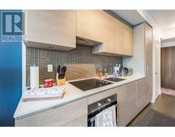 1604 - 200 Bloor Street W, Toronto, ON M5S0B1 Photo 14