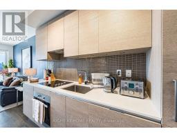1604 - 200 Bloor Street W, Toronto, ON M5S0B1 Photo 15