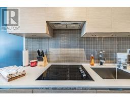 1604 - 200 Bloor Street W, Toronto, ON M5S0B1 Photo 16