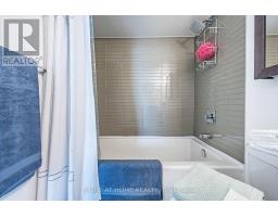 1604 - 200 Bloor Street W, Toronto, ON M5S0B1 Photo 26