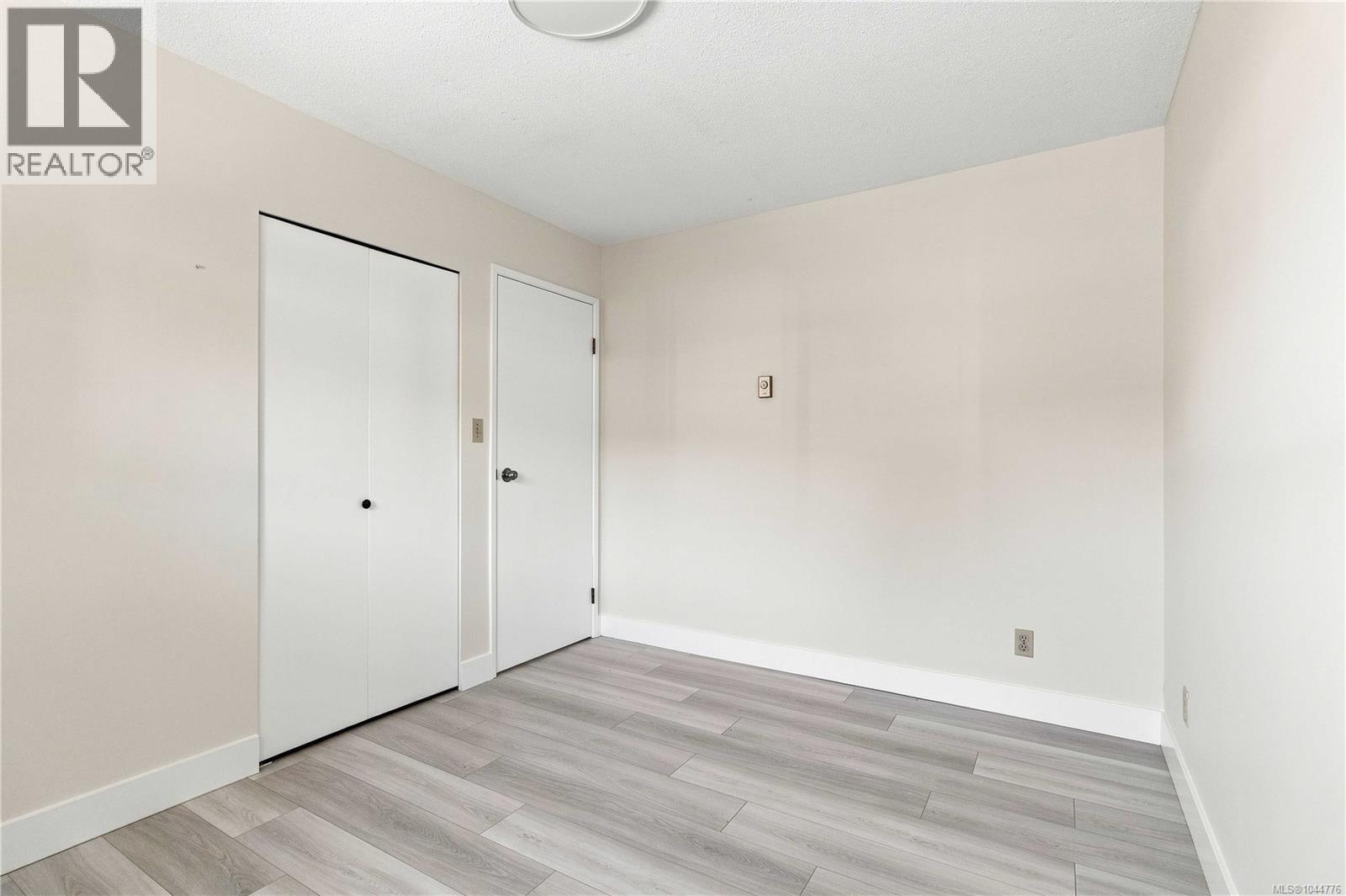2940 Cedar Hill Rd - 19