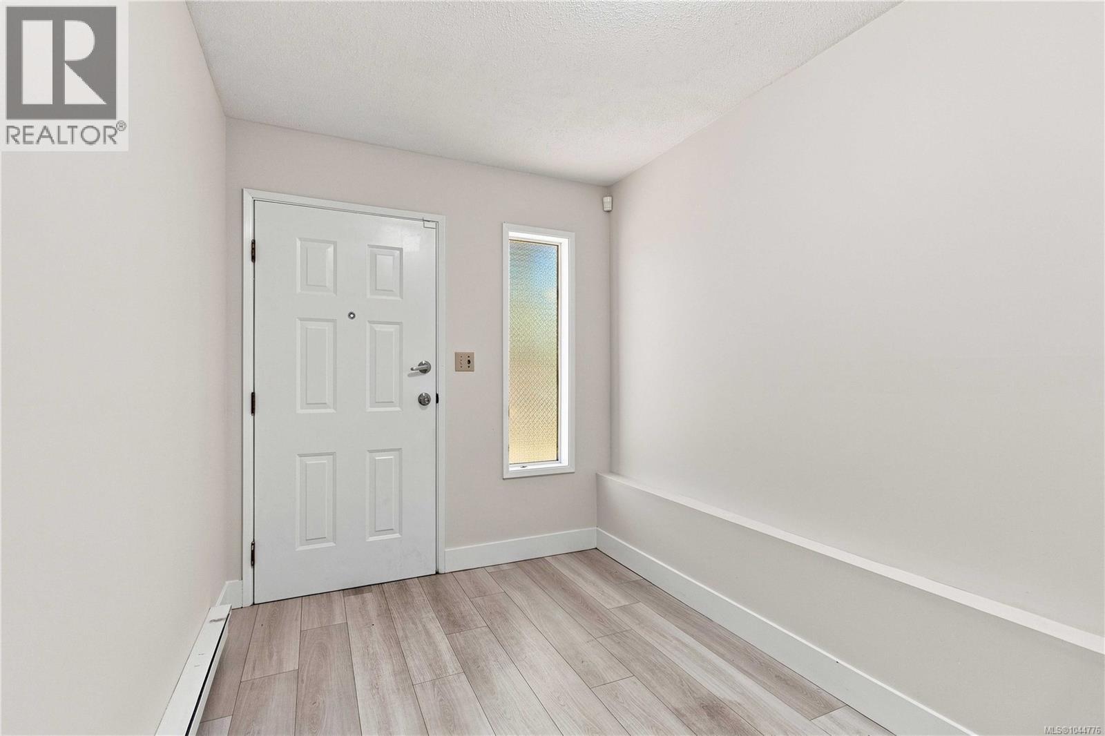 2940 Cedar Hill Rd - 3