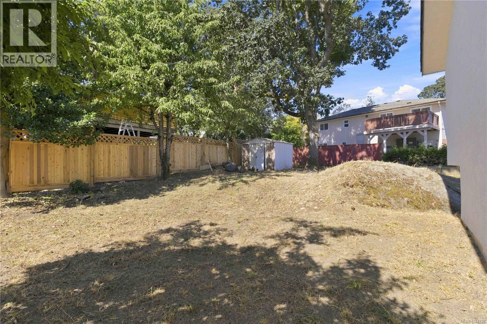 2940 Cedar Hill Rd - 37