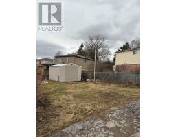 701 Leeder Court, Newmarket, ON L3Y5A8 Photo 11