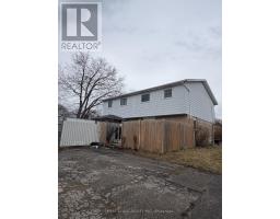 701 Leeder Court, Newmarket, ON L3Y5A8 Photo 12