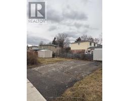701 Leeder Court, Newmarket, ON L3Y5A8 Photo 13