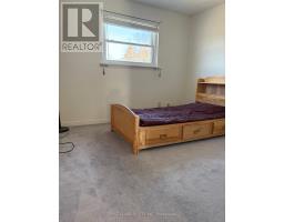 701 Leeder Court, Newmarket, ON L3Y5A8 Photo 17