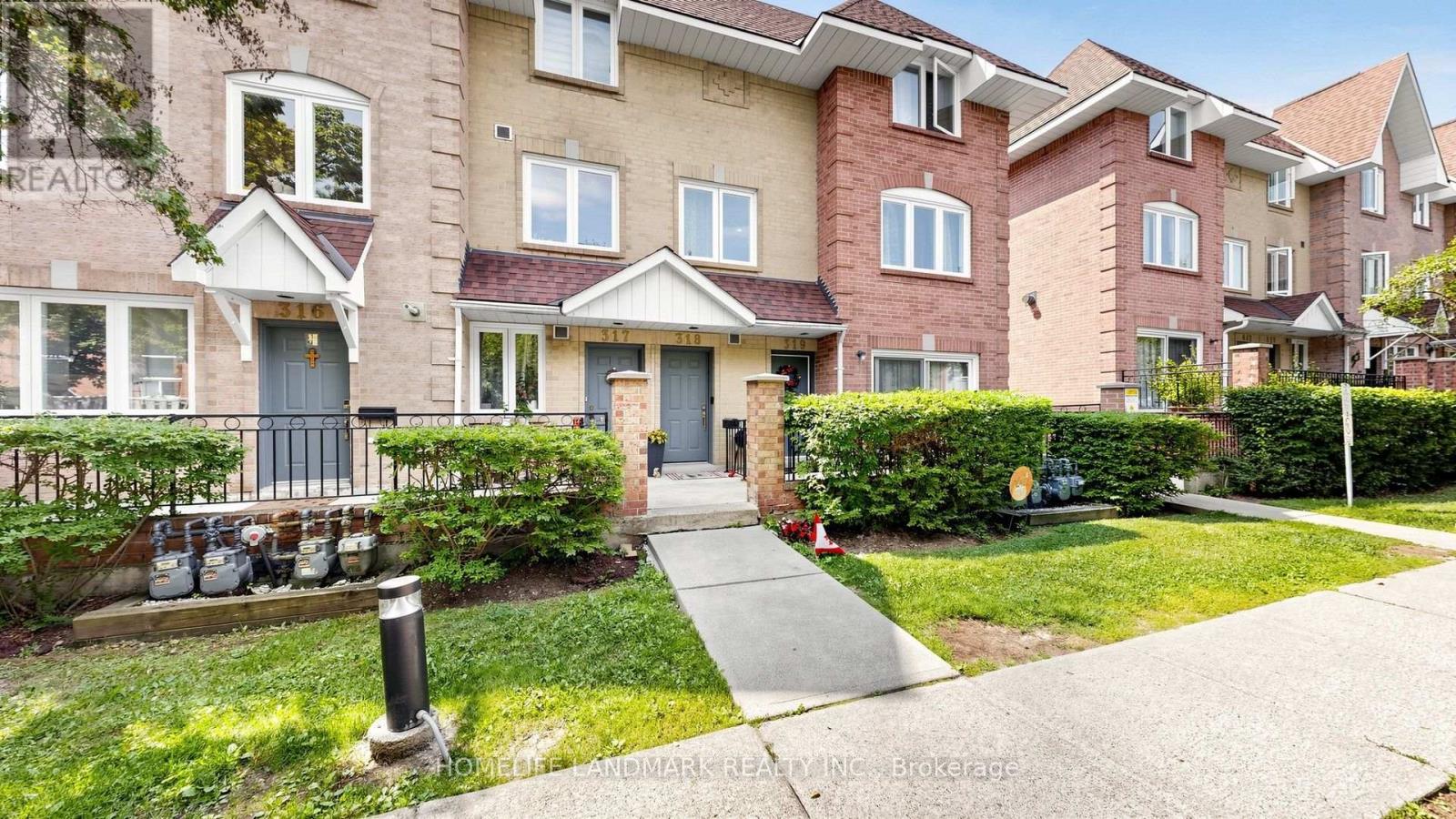 #318 75 WELDRICK ROAD E - 2