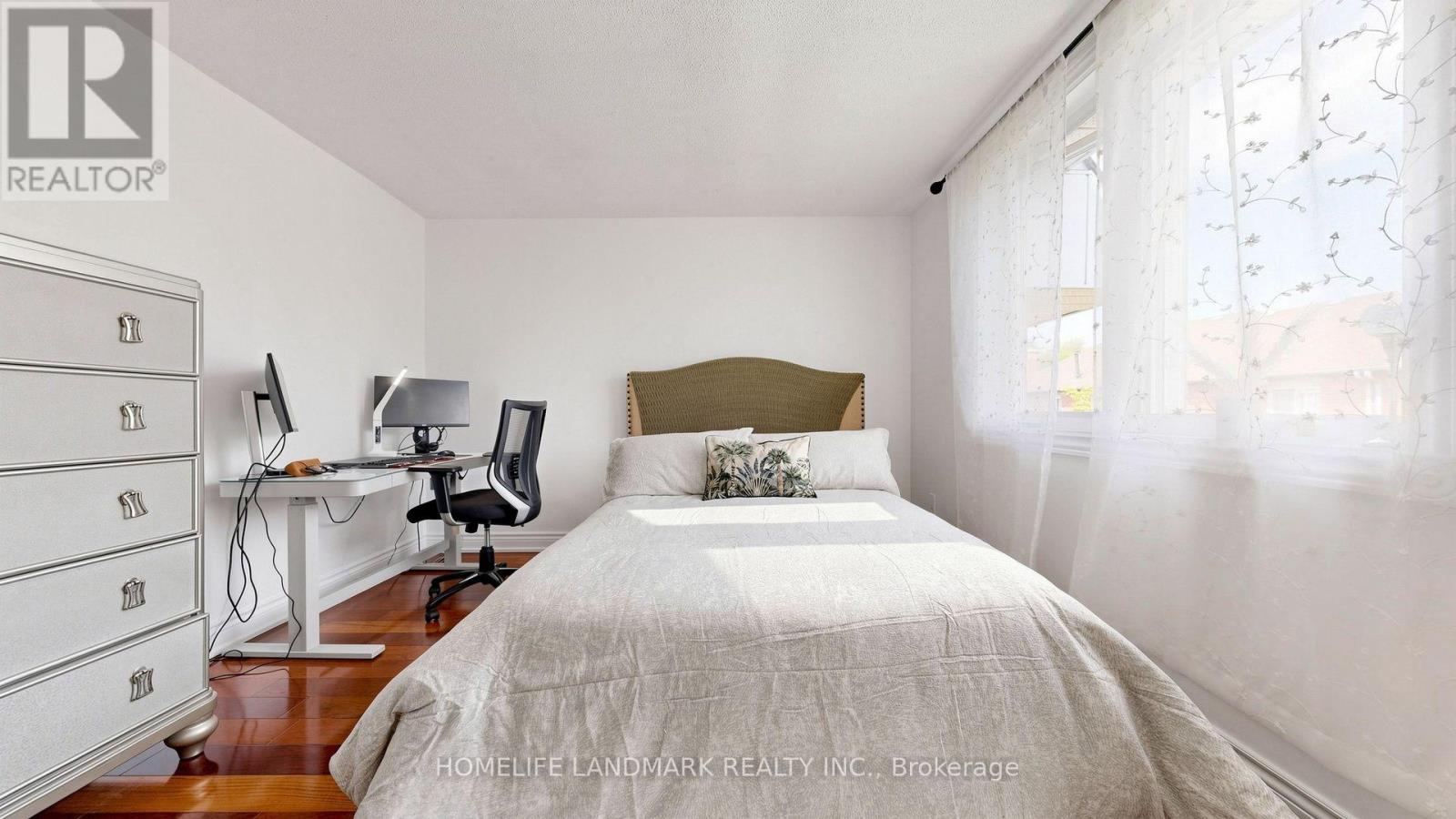 #318 75 WELDRICK ROAD E - 21