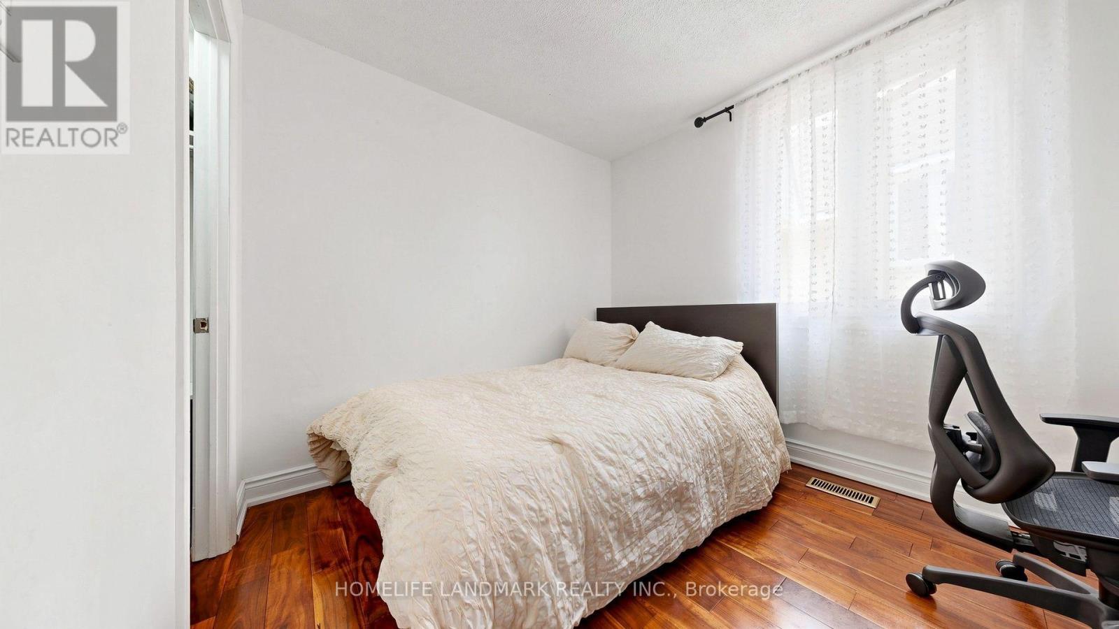 #318 75 WELDRICK ROAD E - 23