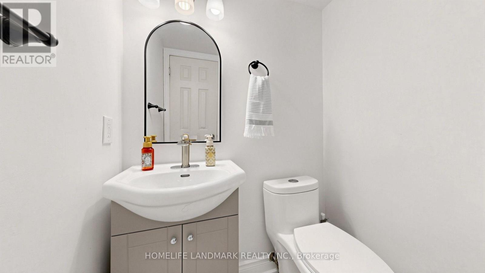 #318 75 WELDRICK ROAD E - 28