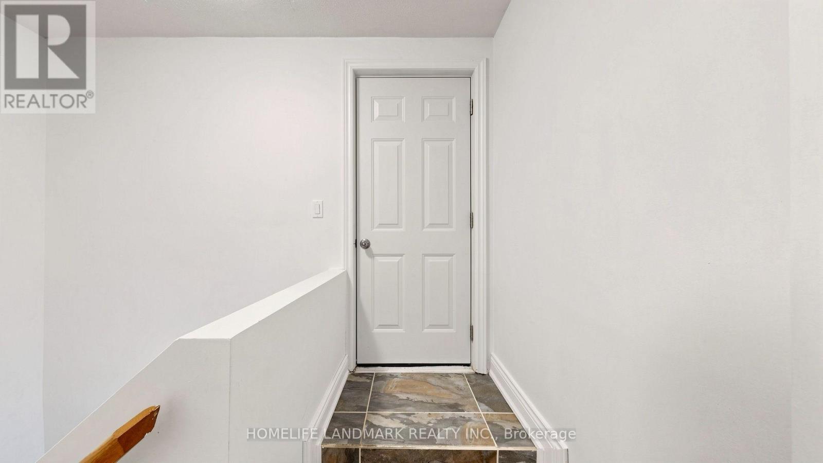 #318 75 WELDRICK ROAD E - 29