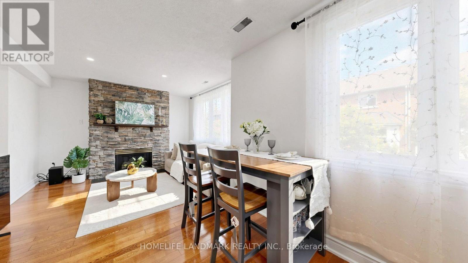 #318 75 WELDRICK ROAD E - 8