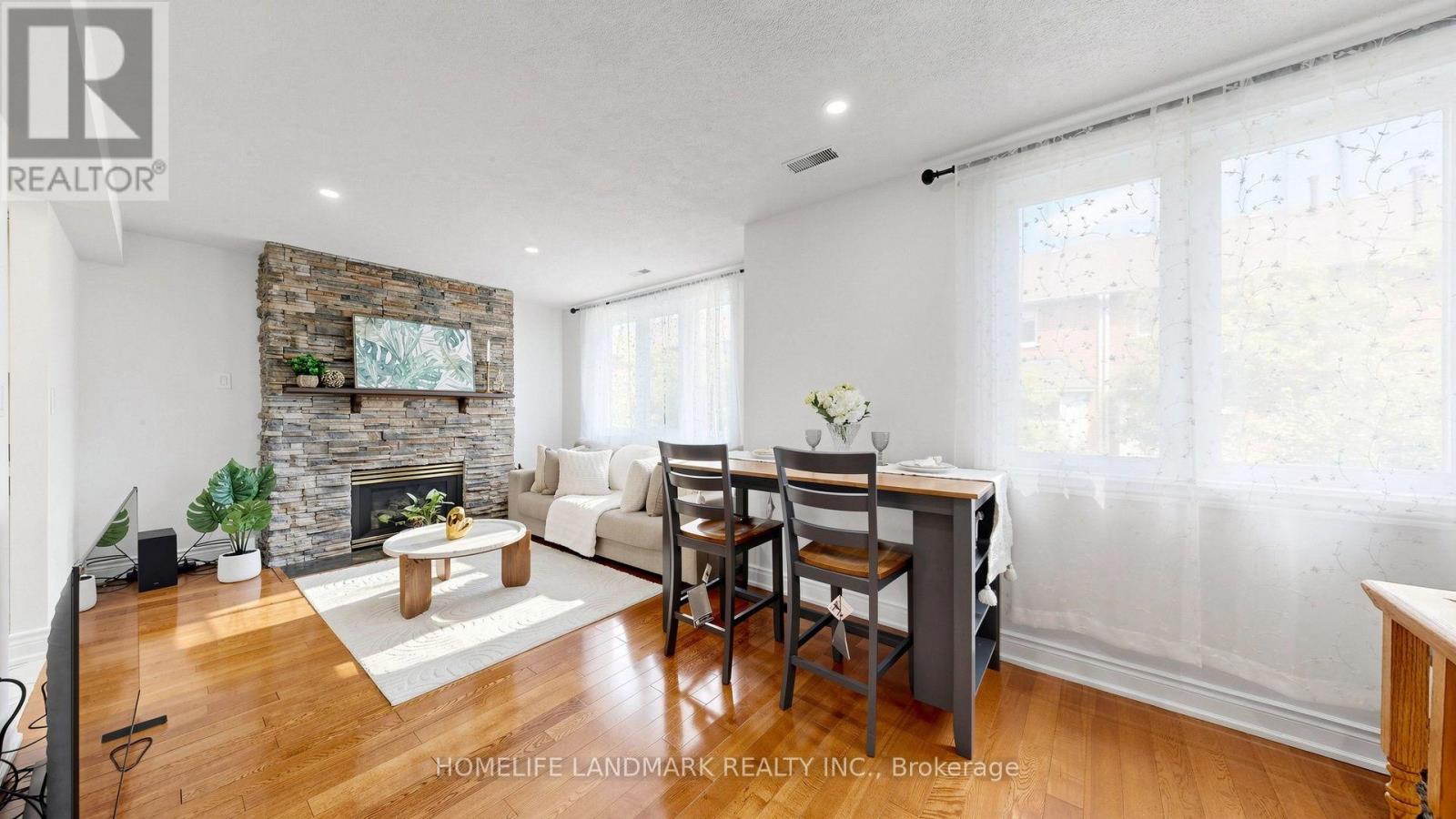 #318 75 WELDRICK ROAD E - 9