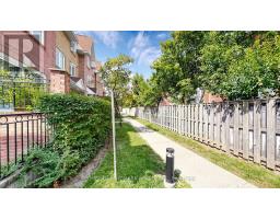318 - 75 Weldrick Road E, Richmond Hill, ON L4C0H9 Photo 35