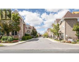 318 - 75 Weldrick Road E, Richmond Hill, ON L4C0H9 Photo 38