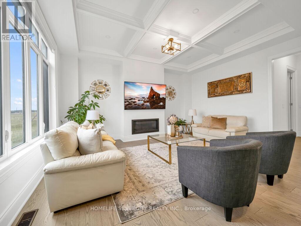 255 AMOS DRIVE - 11