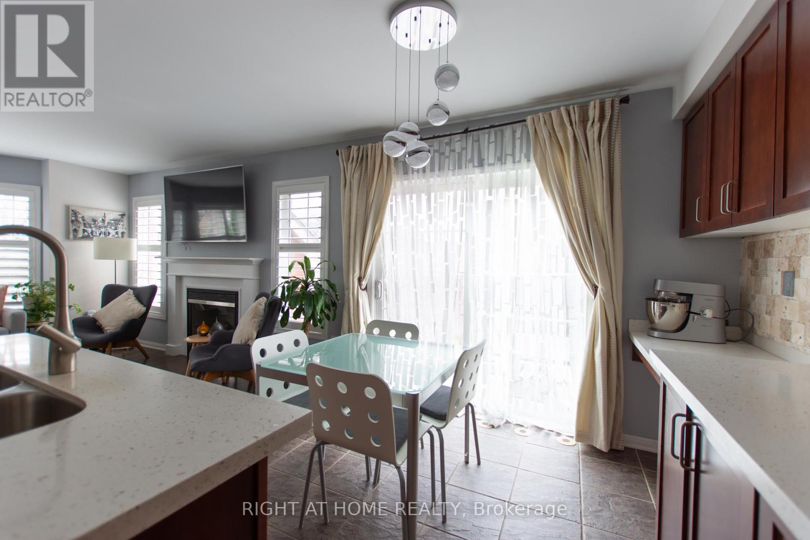 221 PROSSER CIRCLE - 13